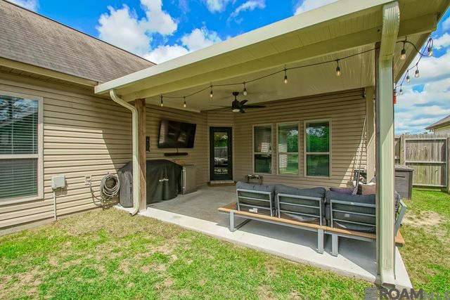 7758 Amite Springs Dr, Denham Springs, LA 70706