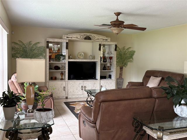 1072 ROYAL MARQUIS CIRCLE, Ocoee, FL 34761