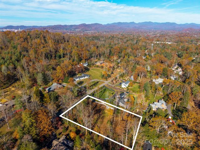 50 Forest Road, Asheville, NC 28803