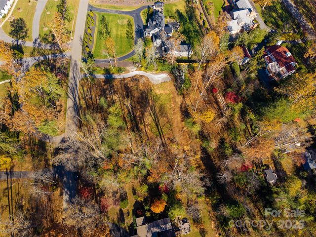 50 Forest Road, Asheville, NC 28803