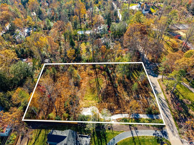 50 Forest Road, Asheville, NC 28803