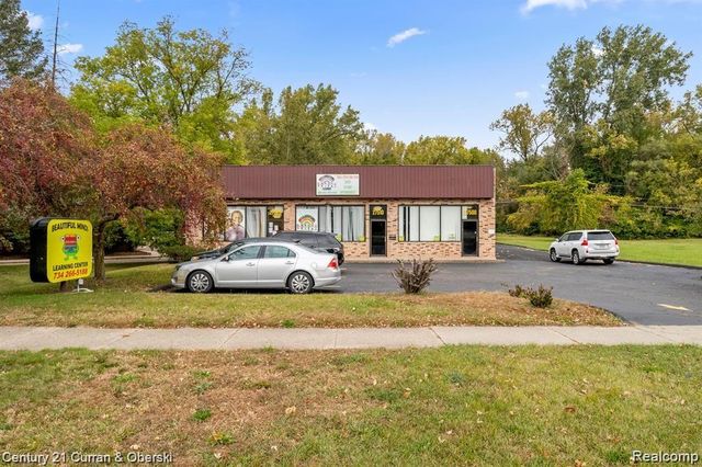 27500 JOY Road, Livonia, MI 48150