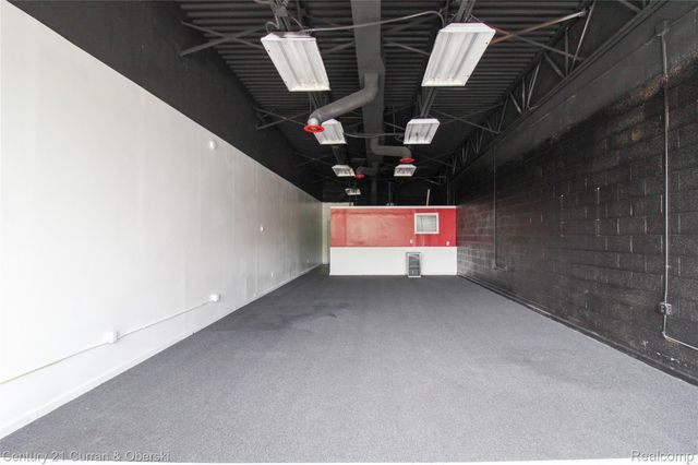 27500 JOY Road, Livonia, MI 48150