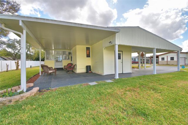 4802 COLONNADES CIRCLE E, Lakeland, FL 33811