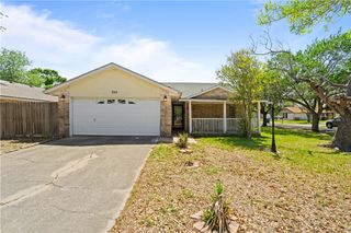 3101 Sylvan Crest Dr, Corpus Christi, TX 78415