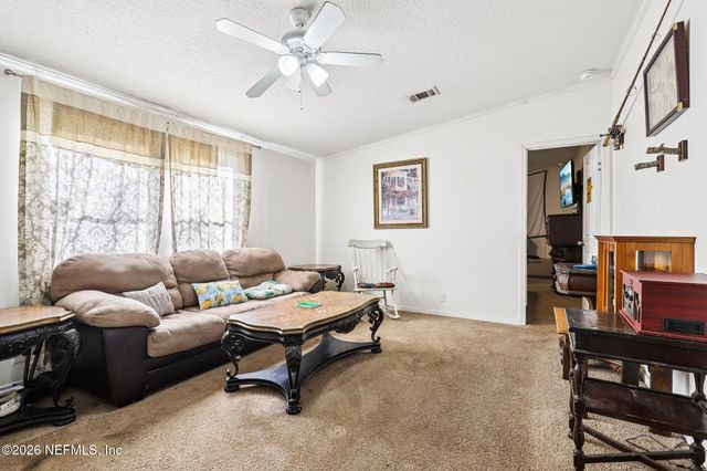 85262 BURMEISTER Road, Fernandina Beach, FL 32034