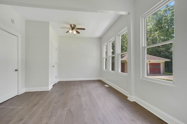 12851 Clinton Street, Blue Island, IL 60406