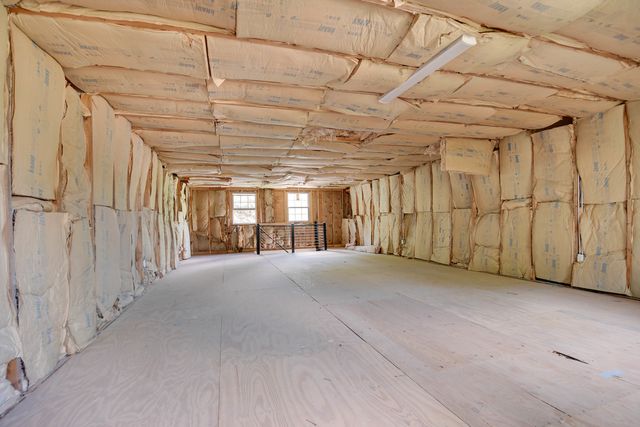 12851 Clinton Street, Blue Island, IL 60406