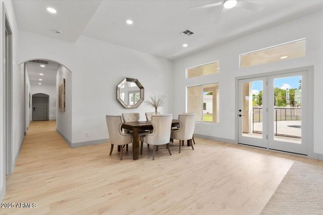 2251 N 32ND Street 27, Mesa, AZ 85213