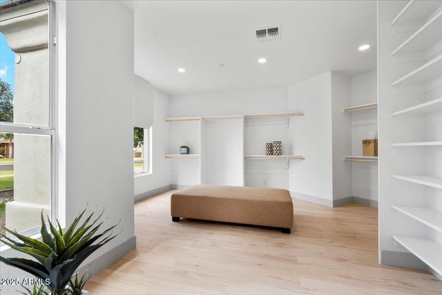 2251 N 32ND Street 27, Mesa, AZ 85213