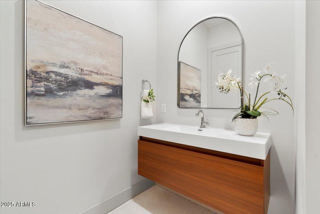 2251 N 32ND Street 27, Mesa, AZ 85213