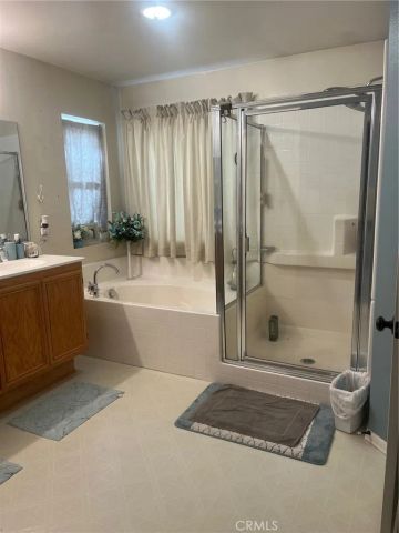 12962 Newport, Hesperia, CA 92344