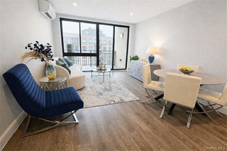 4515 82nd Street W7A, Elmhurst, NY 11373