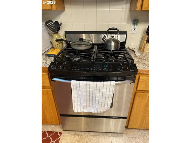 1414 BRANDT Rd F-39, Vancouver, WA 98661