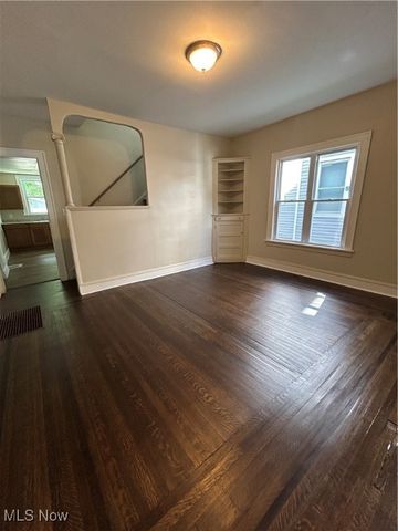 3609 Archwood Avenue, Cleveland, OH 44109