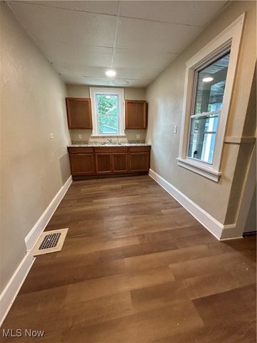 3609 Archwood Avenue, Cleveland, OH 44109