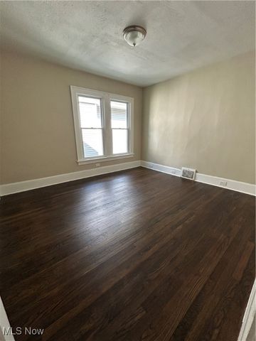 3609 Archwood Avenue, Cleveland, OH 44109