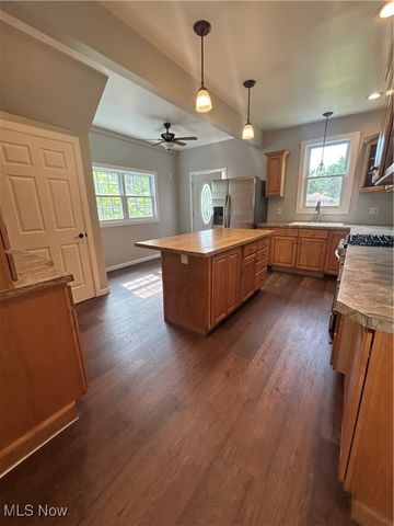 3609 Archwood Avenue, Cleveland, OH 44109