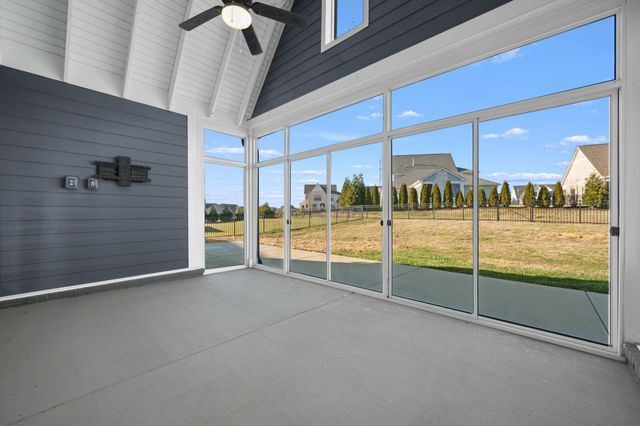 859 Plowson Rd, Mount Juliet, TN 37122