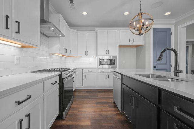 859 Plowson Rd, Mount Juliet, TN 37122