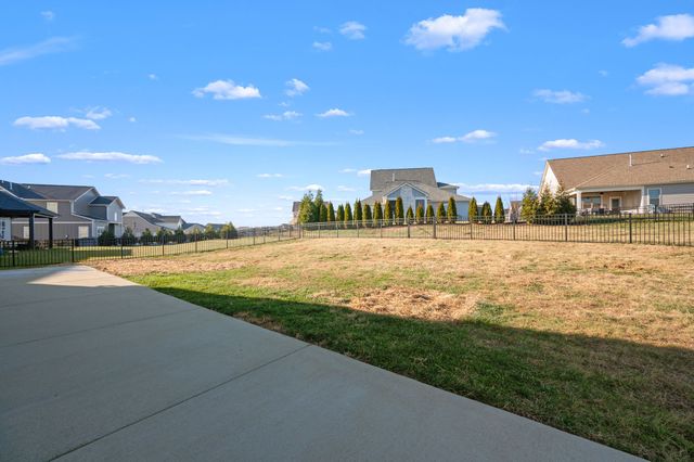 859 Plowson Rd, Mount Juliet, TN 37122