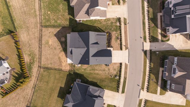 859 Plowson Rd, Mount Juliet, TN 37122