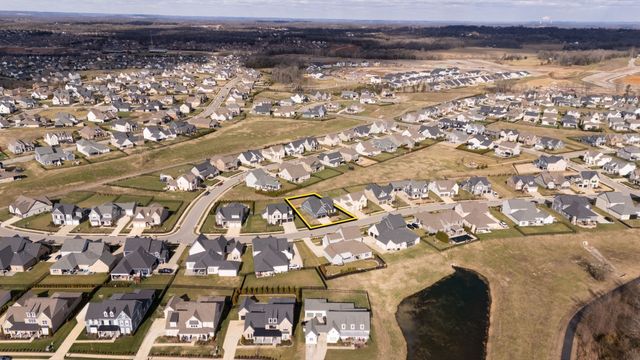 859 Plowson Rd, Mount Juliet, TN 37122