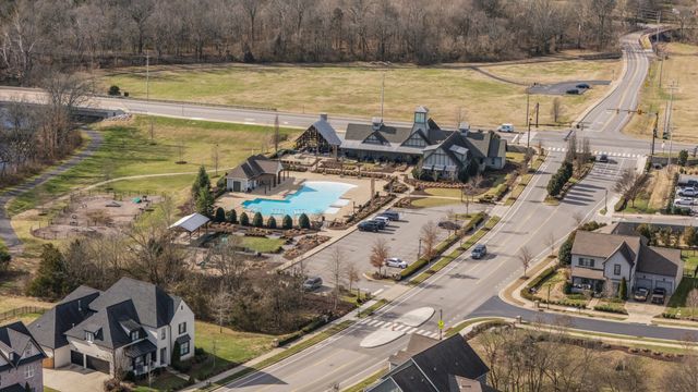 859 Plowson Rd, Mount Juliet, TN 37122