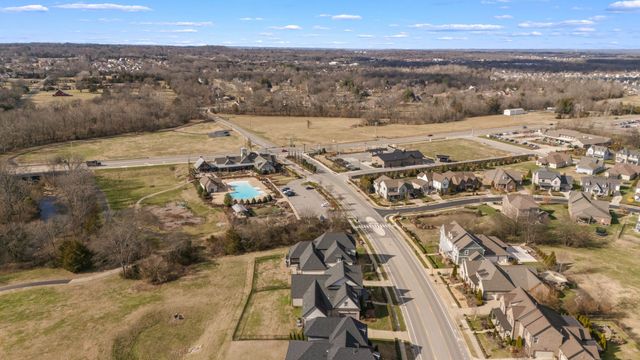 859 Plowson Rd, Mount Juliet, TN 37122