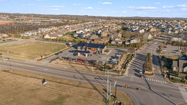 859 Plowson Rd, Mount Juliet, TN 37122