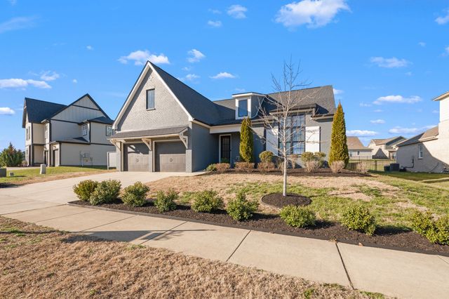 859 Plowson Rd, Mount Juliet, TN 37122