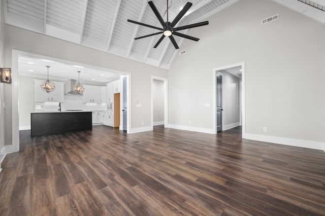 859 Plowson Rd, Mount Juliet, TN 37122