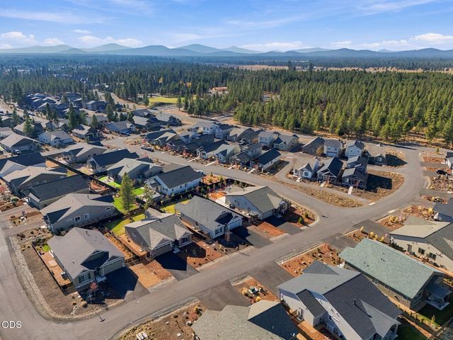 16691 Tannenhorst Drive, La Pine, OR 97739