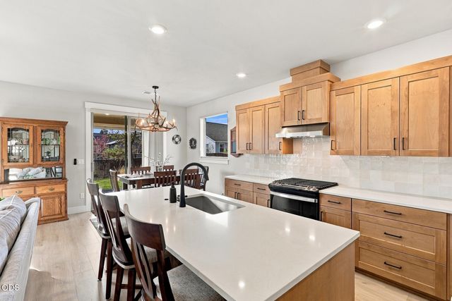 16691 Tannenhorst Drive, La Pine, OR 97739