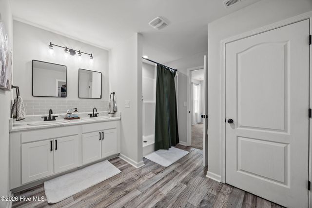 197 Desert Orchid Circle, Raeford, NC 28376