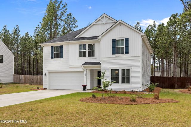 197 Desert Orchid Circle, Raeford, NC 28376