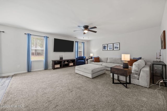 197 Desert Orchid Circle, Raeford, NC 28376