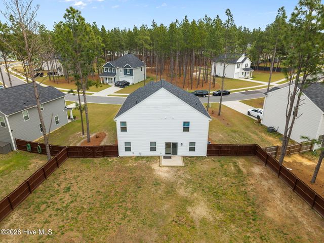 197 Desert Orchid Circle, Raeford, NC 28376
