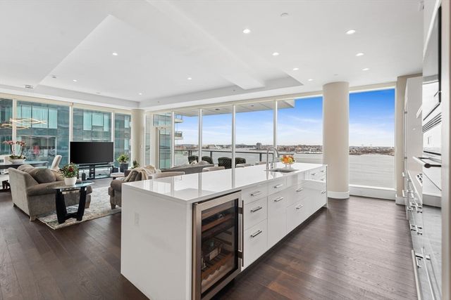 50 Liberty Dr 10K, Boston, MA 02210