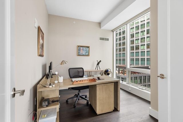 50 Liberty Dr 10K, Boston, MA 02210