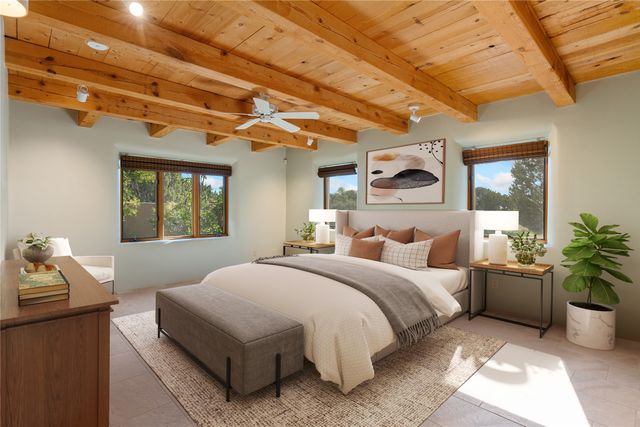 71 Camerada Loop, Santa Fe, NM 87508