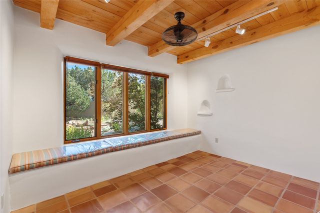 71 Camerada Loop, Santa Fe, NM 87508
