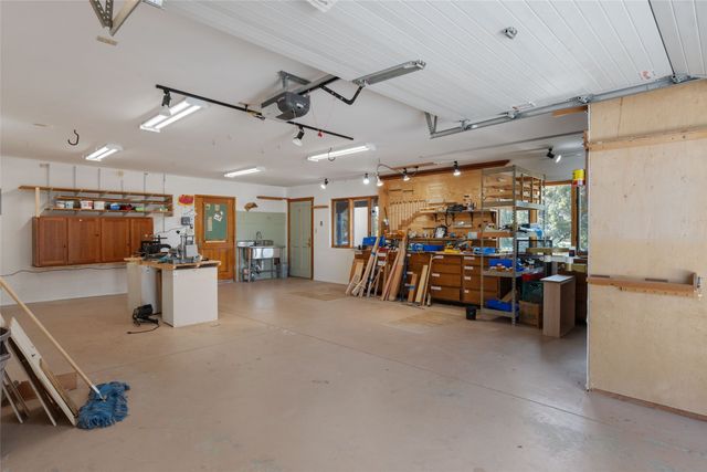 71 Camerada Loop, Santa Fe, NM 87508
