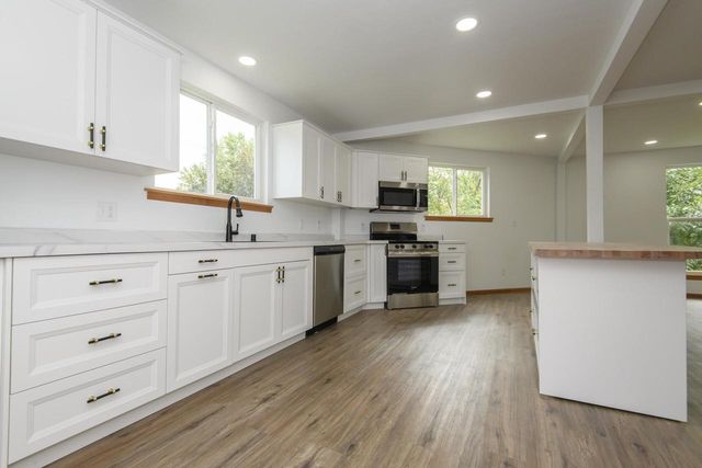 320 Mill STREET, Fox Lake, WI 53933
