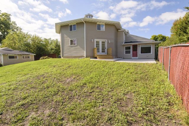 320 Mill STREET, Fox Lake, WI 53933