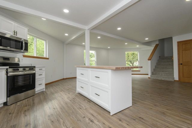 320 Mill STREET, Fox Lake, WI 53933