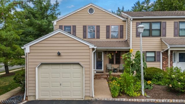78 Sunrise Dr, Long Hill Twp., NJ 07933