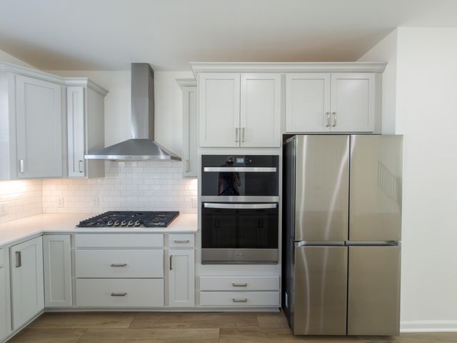 25552 Tolstoy Trail, Novi City, MI 48375