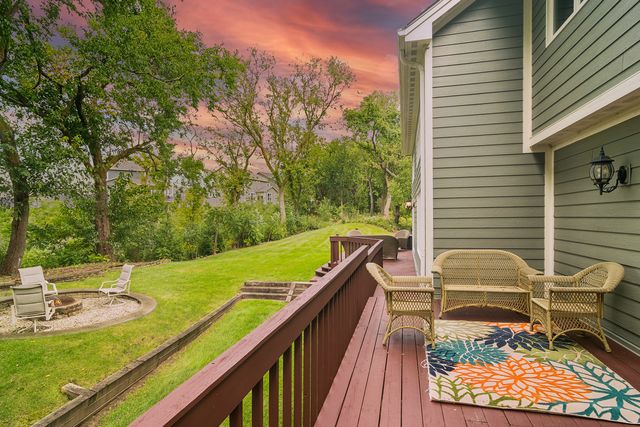 21680 Cambridge Drive, Kildeer, IL 60047