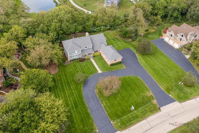 21680 Cambridge Drive, Kildeer, IL 60047